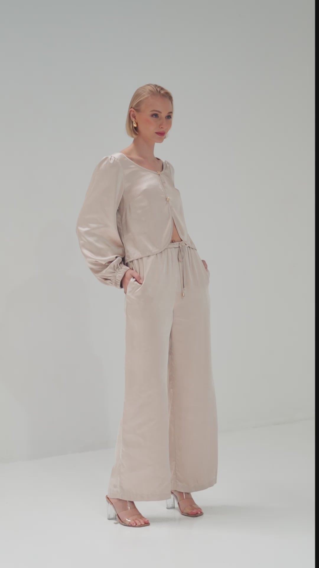 TL10570 Lullaby Silky Top Champagne